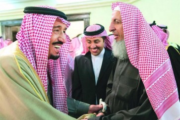 مفتي السعودية يؤكد "حرص" الملك على الإسلام وأهله و«يعوّل عليه في نصرهما» !!
