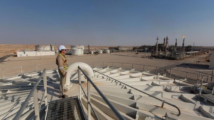 الكويت تبرم عقودا لاستيراد 2.5 مليون طن من الغاز المسال سنويا