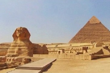 أهرامات مصر في خطر!