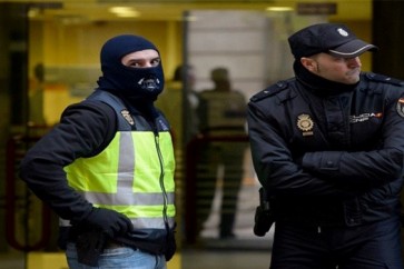 مدريد توقف مغربيين اثنين بشبهة "تمويل الإرهاب"