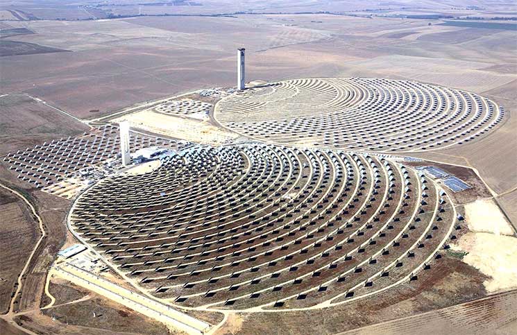 المغرب يراهن على الاستثمار في الطاقة البديلة