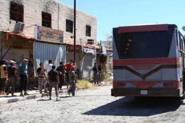 خروج المسلحين من مدينة داريا في سوريا