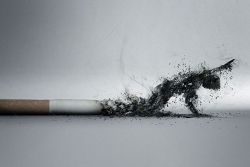 أول دولة في العالم تمنع السجائر نهائيا