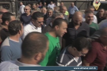 اعتصام اصحاب معارض السيارات