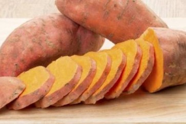 لا ترمي مياه البطاطا الحلوة.. إليك سرّ استخدامها لخسارة الوزن