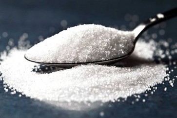 الافراط في استخدام السكر يضر بصحة الانسان