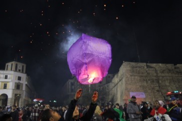 Boy-Purple-Lanterns-Small