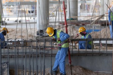 جانب من الإنشاءات في قطر استعدادا لاستضافة مونديال 2022