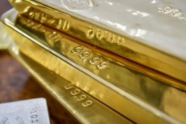 سبائك ذهبية في خزينة البنك الوطني بقازاخستان.