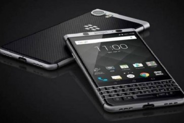 بلاك بيري KeyOne في الأسواق الشهر القادم