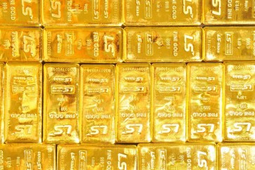 صعد الذهب في التعاملات المبكرة إلى 1282 دولارا للأوقية.