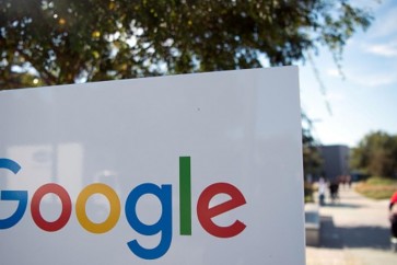 غوغل متهمة بالتمييز بين الرجال والنساء في الرواتب