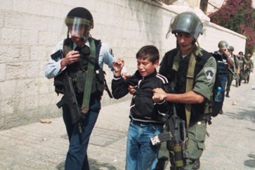 اعتقال الاطال في فلسطين