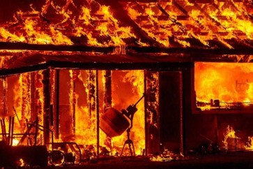 حريق في أحد البيوت في الولايات المتحدة