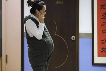 استخدام الحامل للهواتف يزيد من حركة الطفل