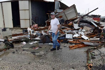 تباين تقديرات خسائر أمريكا الاقتصادية الناجمة عن العاصفة المدارية «هارفي»