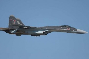 طائرات مقاتلة من طراز SU-35