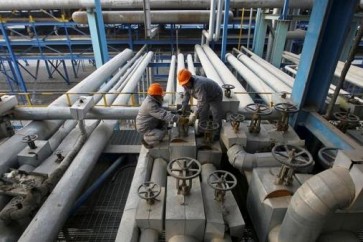 الصين تصدر أول دفعة من حصص استيراد النفط الخام في 2018