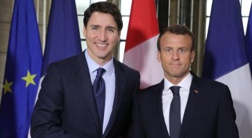 فرنسا وكندا تتفقان على إنشاء مجلس دفاع مشترك
