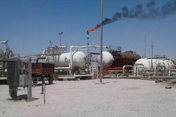 أسعار النفط تصعد مع بدء سريان العقوبات الأمريكية على إيران