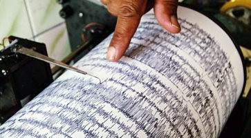 زلزال بقوة 7 .5 درجة يضرب جنوب غربى الصين
