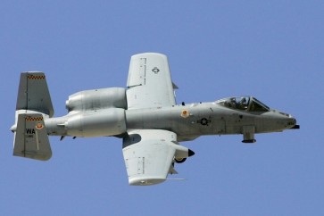 طائرة أمريكية هجومية من طراز A-10