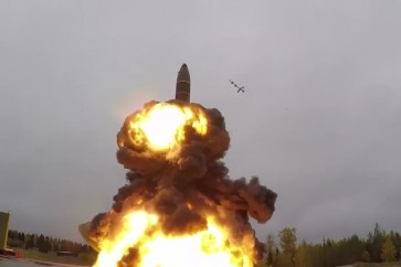 تجربة إطلاق صاروخ توبول البالستي العابر للقارات