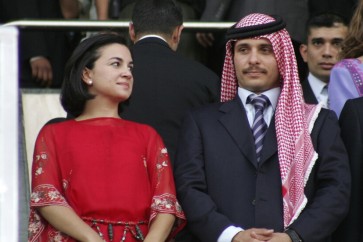 "رويترز": زيارة الأمير حمزة المفاجئة لعائلات ضحايا كورونا كانت وراء اندلاع الخلاف داخل العائلة