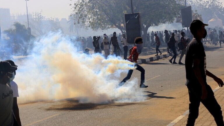 ارتفاع عدد قتلى المظاهرات في السودان