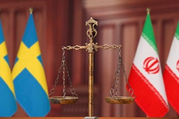 إيران تستدعي سفيرها في السويد