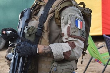 أفراد الجيش الفرنسي يتضورون جوعاًُ ويعانون الصقيع والبقّ في رومانيا