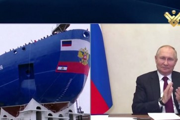 الرئيس فلاديمير بوتين يشارك عبر الفيديو اليوم في فعالية إنزال إلى الماء كاسحة الجليد الذرية ياقوتيا التي تم بناؤها في حوض بناء السفن البلطيق في بطرسبورغ