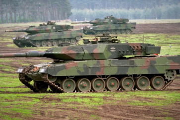 الناتو يمدّ أوكرانيا بـ 6 كتائب من دبابات "ليوبارد"