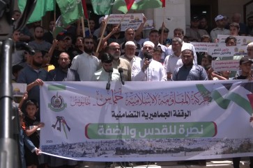 وقفة تضامنية في غزة تطالب بتشكيل غرفة مشتركة للمقاومة بالضفّة